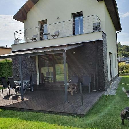 Vila Pod Cernou Horou Villa Rožnov pod Radhoštěm Exterior foto